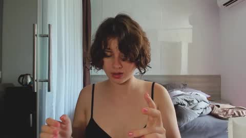 Snapshot of octopussy69x chatting on 03/03/25, 06:15 Evie online show from 03/03/25, 06:15