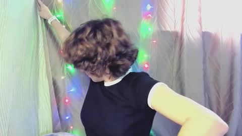 Snapshot of octopussy69x chatting on 09/20/25, 09:21 Evie online show from 09/20/25, 09:21