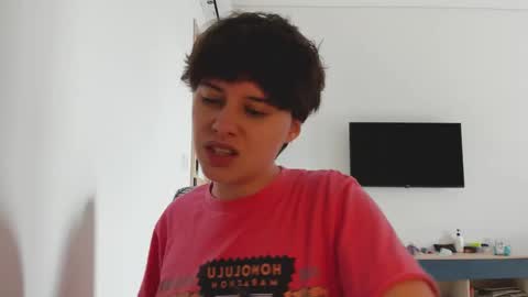 Evie online show from 01/08/26, 08:16