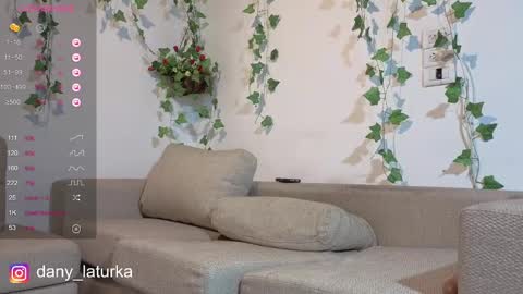 Daniela Dany online show from 09/19/25, 08:38