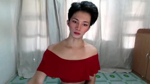 Snapshot of odelaxox1 chatting on 05/04/26, 05:03 Odela online show from 05/04/26, 05:03