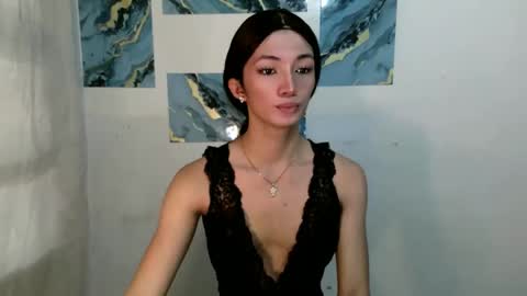 Snapshot of odelaxox1 chatting on 05/25/26, 05:02 Odela online show from 05/25/26, 05:02