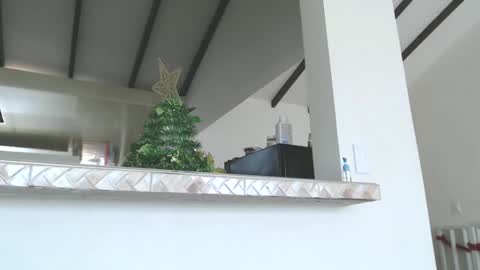 Snapshot of odette_brigh_ chatting on 12/11/24, 09:34 Val online show from 12/11/24, 09:34