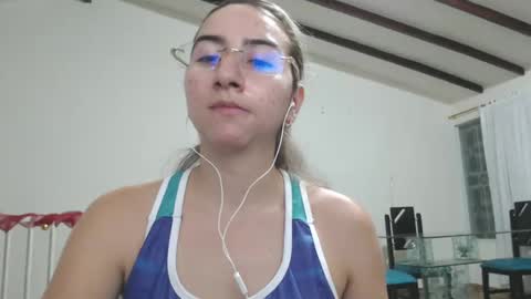 Snapshot of odette_brigh_ chatting on 01/15/25, 02:49 Val online show from 01/15/25, 02:49
