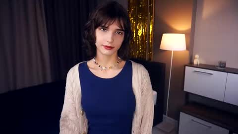 Snapshot of odettehatt chatting on 02/28/25, 03:26 Thea online show from 02/28/25, 03:26