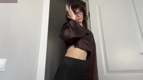 Thea online show from 03/08/26, 04:27