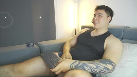 Snapshot of odin_blake chatting on 02/08/25, 02:26 ODIN online show from 02/08/25, 02:26