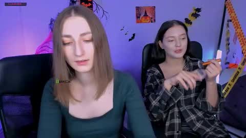 odri_sweet online show from 10/21/25, 05:52
