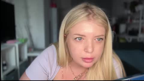 Odri online show from 04/25/26, 01:41