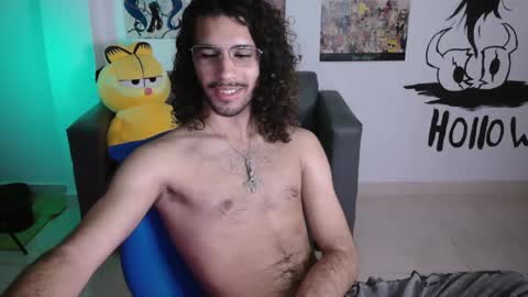 Zack online show from 02/11/25, 05:58