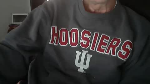 Snapshot of office_slr chatting on 12/27/24, 03:26 Officer online show from 12/27/24, 03:26