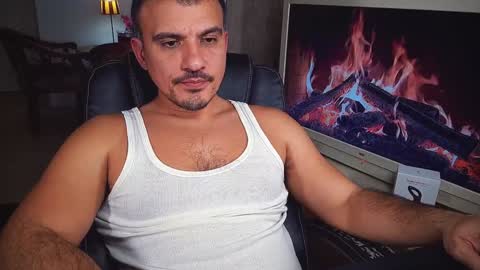 officeman7 online show from 12/11/24, 05:26