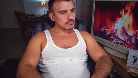 officeman7 online show from 12/12/24, 09:04