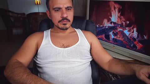 officeman7 online show from 12/27/24, 05:37