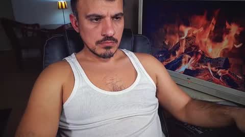 officeman7 online show from 02/04/25, 06:38