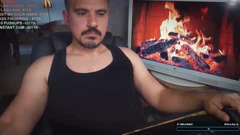 officeman7 online show from 11/19/25, 12:16