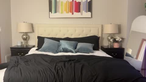 Snapshot of officiallyonlytams chatting on 12/14/24, 08:51 Tams online show from 12/14/24, 08:51