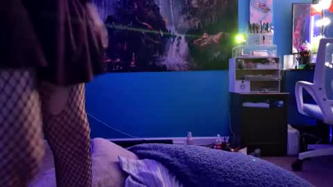 Kya online show from 12/18/25, 11:55