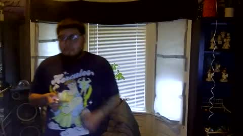 Snapshot of oflores77 chatting on 03/11/26, 02:34 oscar flores online show from 03/11/26, 02:34