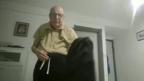 oggi95 online show from 12/04/25, 04:16