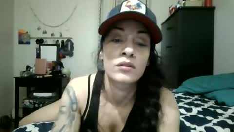 Lit en Cama online show from 01/04/25, 05:27