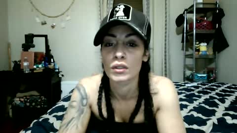 Snapshot of oglitcouple chatting on 06/17/26, 02:47 Lit en Cama online show from 06/17/26, 02:47
