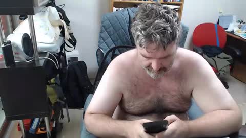 Woman message me men do not make demands and dont ask for pm only ladies. online show from 09/22/25, 02:02