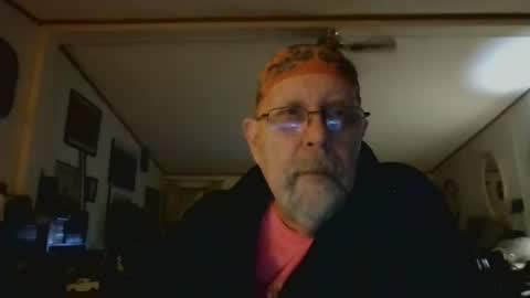 Snapshot of ogusbogus chatting on 01/13/26, 11:32 Maximus No Mo online show from 01/13/26, 11:32