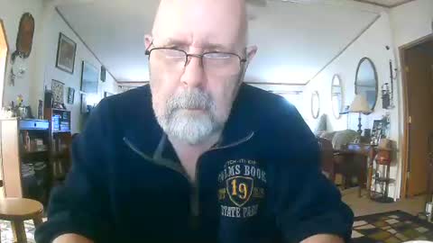 Snapshot of ogusmaximus chatting on 10/22/25, 02:17 Formerly Justlust online show from 10/22/25, 02:17