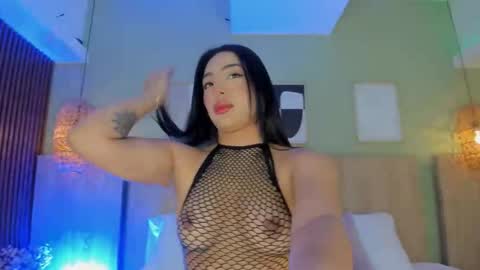 Holly online show from 12/20/25, 11:17