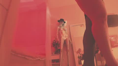 Snapshot of oh_lilith chatting on 06/12/26, 05:34 your dear Lilith Chapman online show from 06/12/26, 05:34