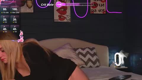 oh_my_julia online show from 10/22/25, 06:07