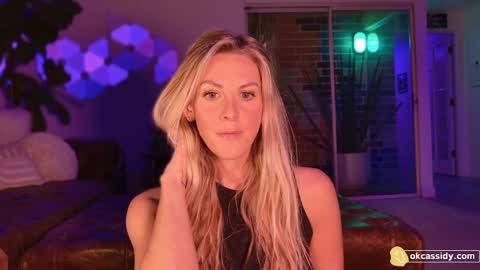 Snapshot of oh_ok_cassidy chatting on 02/20/25, 04:07 cassidy online show from 02/20/25, 04:07