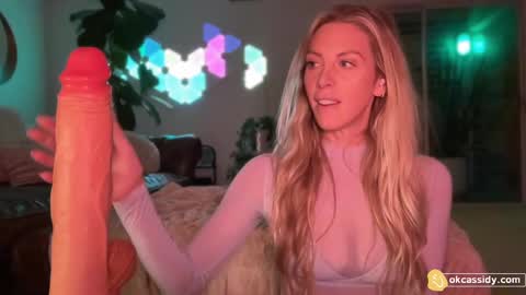 Snapshot of oh_ok_cassidy chatting on 02/21/25, 07:23 cassidy online show from 02/21/25, 07:23