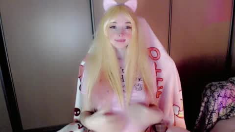Milly online show from 06/01/26, 12:01