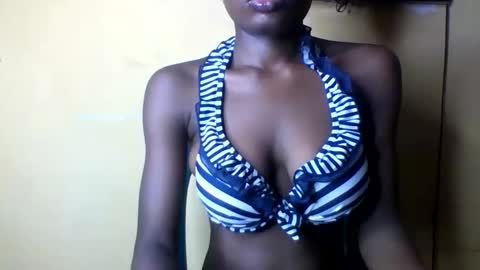 Snapshot of oh_sexyphilo chatting on 10/03/25, 09:17 philo bby online show from 10/03/25, 09:17