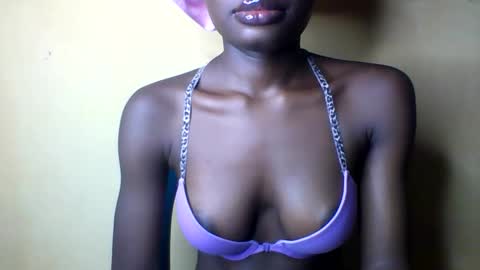 Snapshot of oh_sexyphilo chatting on 10/15/25, 03:23 philo bby online show from 10/15/25, 03:23