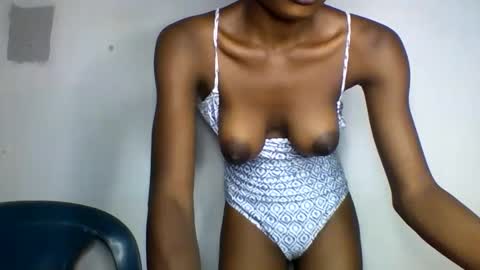 Snapshot of oh_sexyphilo chatting on 06/06/26, 11:37 philo bby online show from 06/06/26, 11:37