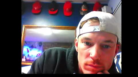 Snapshot of oh_you_know69 chatting on 12/03/24, 08:49 who dares toss me some tips lets have fun online show from 12/03/24, 08:49