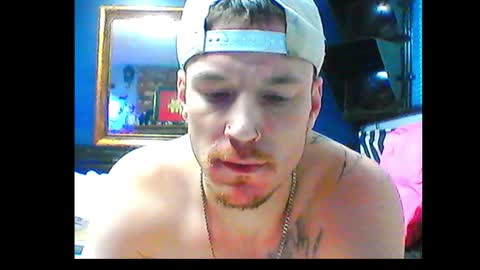 Snapshot of oh_you_know69 chatting on 12/09/24, 06:46 who dares toss me some tips lets have fun online show from 12/09/24, 06:46