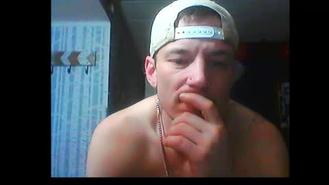 Snapshot of oh_you_know69 chatting on 12/24/24, 03:58 who dares toss me some tips lets have fun online show from 12/24/24, 03:58