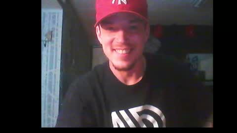 Snapshot of oh_you_know69 chatting on 12/30/24, 06:53 who dares toss me some tips lets have fun online show from 12/30/24, 06:53