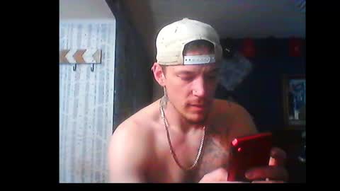 Snapshot of oh_you_know69 chatting on 12/31/24, 08:34 who dares toss me some tips lets have fun online show from 12/31/24, 08:34