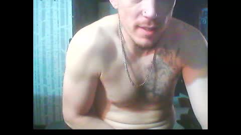 Snapshot of oh_you_know69 chatting on 01/08/25, 03:40 who dares toss me some tips lets have fun online show from 01/08/25, 03:40