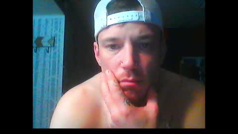 Snapshot of oh_you_know69 chatting on 03/03/25, 10:49 who dares toss me some tips lets have fun online show from 03/03/25, 10:49