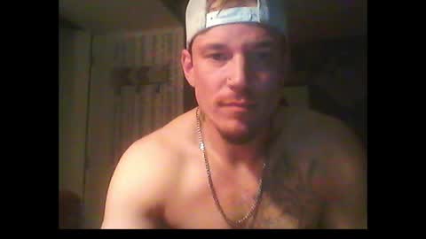 Snapshot of oh_you_know69 chatting on 03/04/25, 07:30 who dares toss me some tips lets have fun online show from 03/04/25, 07:30