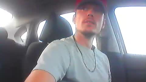 Snapshot of oh_you_know69 chatting on 11/09/25, 11:25 who dares toss me some tips lets have fun online show from 11/09/25, 11:25