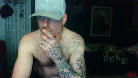 Snapshot of oh_you_know69 chatting on 11/20/25, 07:52 who dares toss me some tips lets have fun online show from 11/20/25, 07:52