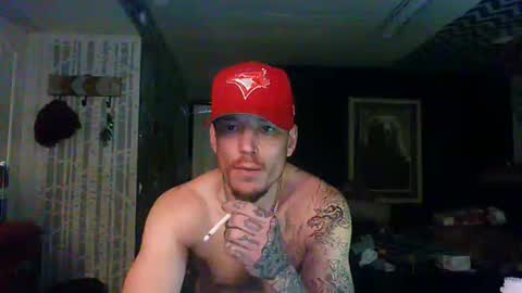 Snapshot of oh_you_know69 chatting on 12/04/25, 02:32 who dares toss me some tips lets have fun online show from 12/04/25, 02:32