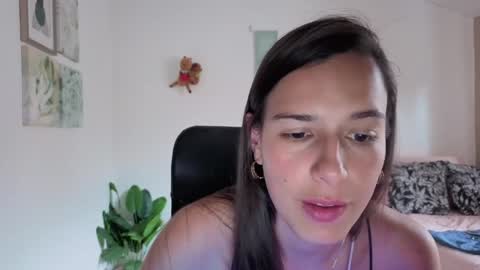 ohanna_ online show from 02/09/26, 09:19